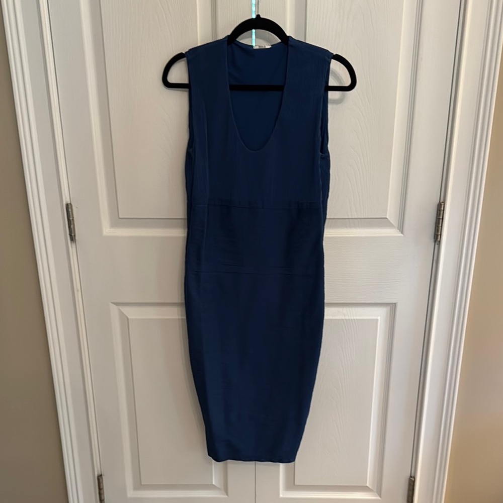 Wolford Blue Sheath Midi Dress Sleeveless Scoop Neck